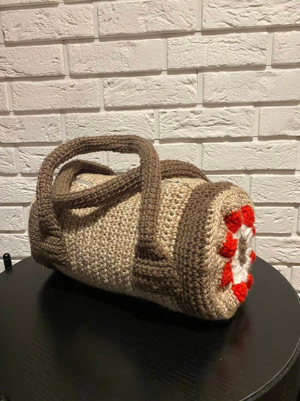 One-Off No. 31 – Handmade Crochet Granny Square Duffle Bag