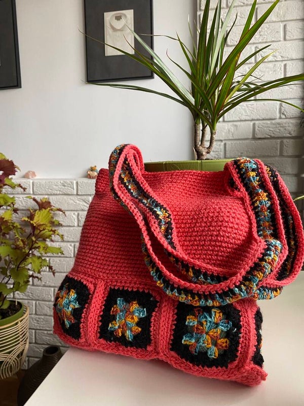 Patchwork No. 32 – Coral Sunset Tote