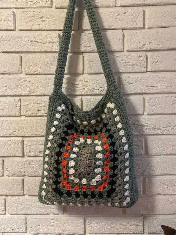 Patchwork No. 42 – Sage Granny Shoulder Bag