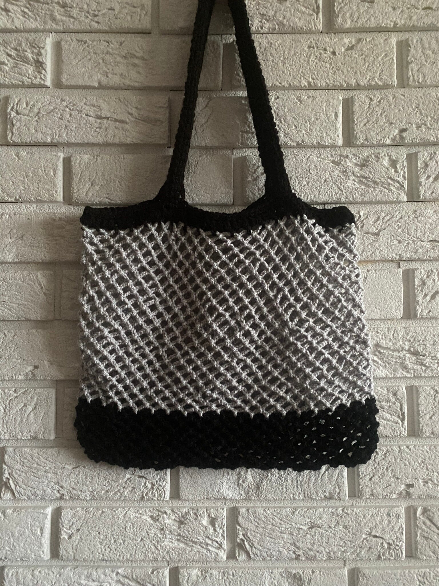 Everyday No. 11 – Handmade Crochet Shoulder Bag