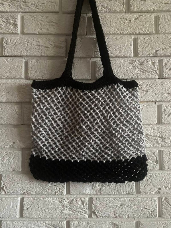 Everyday No. 11 – Handmade Crochet Shoulder Bag