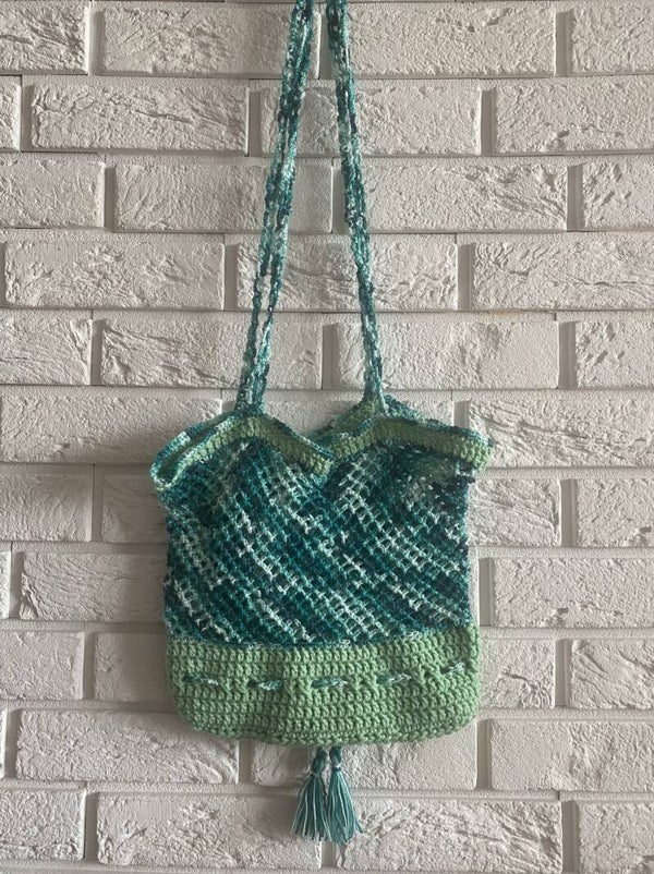 Everyday No. 03 – Handmade Crochet Shoulder Bag