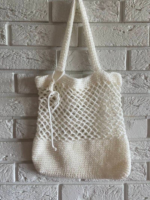 Everyday No. 05 – Handmade Crochet Shoulder Bag