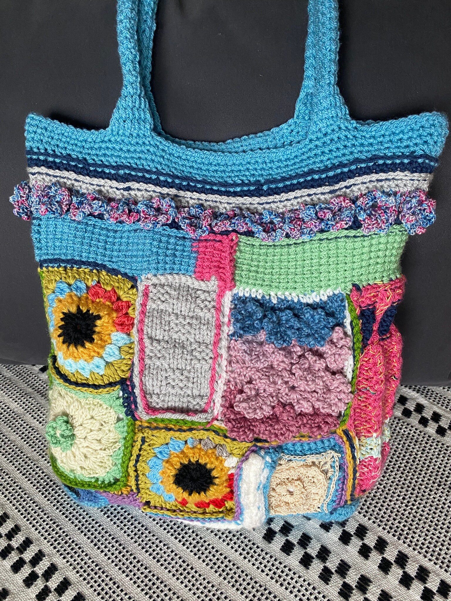 Medley No. 22 – Crochet Patchwork Tote