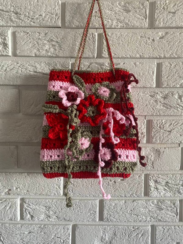 One-Off No. 39 – Handmade Crochet Floral Shoulder Bag