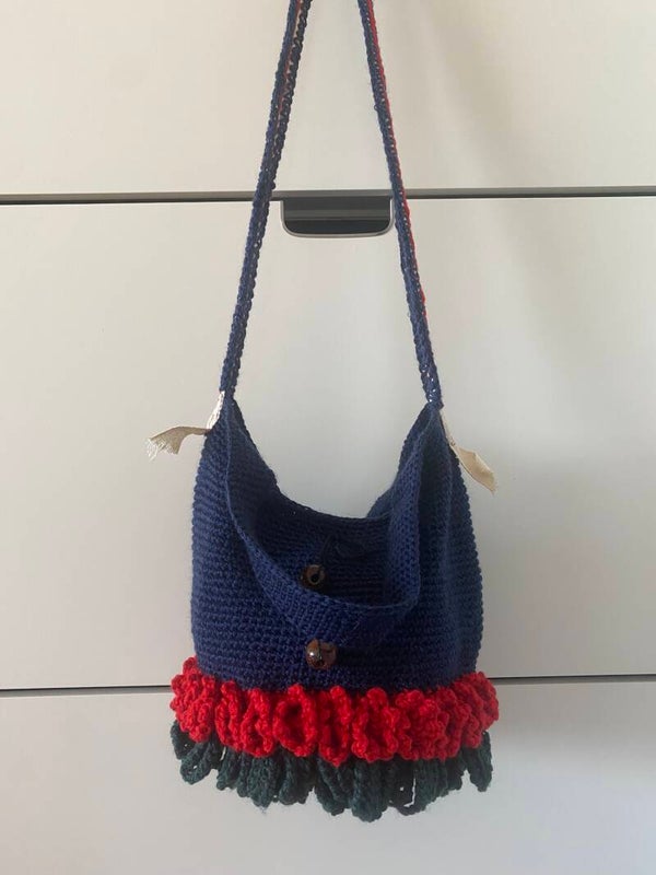 One-Off No. 33 – Handmade Crochet Floral Shoulder Tote