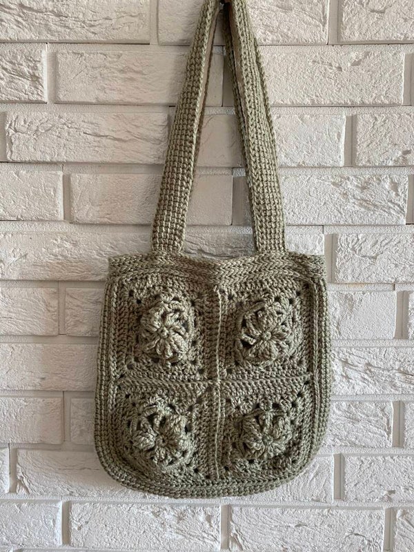 Patchwork No. 37 – Sage Bloom Tote