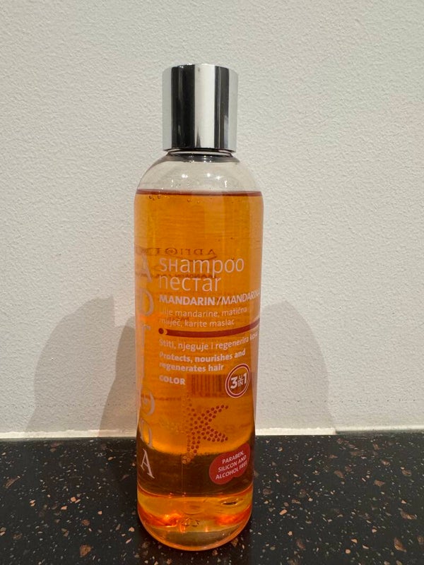 Adriona shampoo nectar with mandarin scent