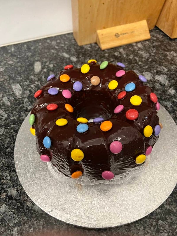 Kaffee und Kuchen am Nachmittag mit Gesellschaftsspielen ab 14 Uhr