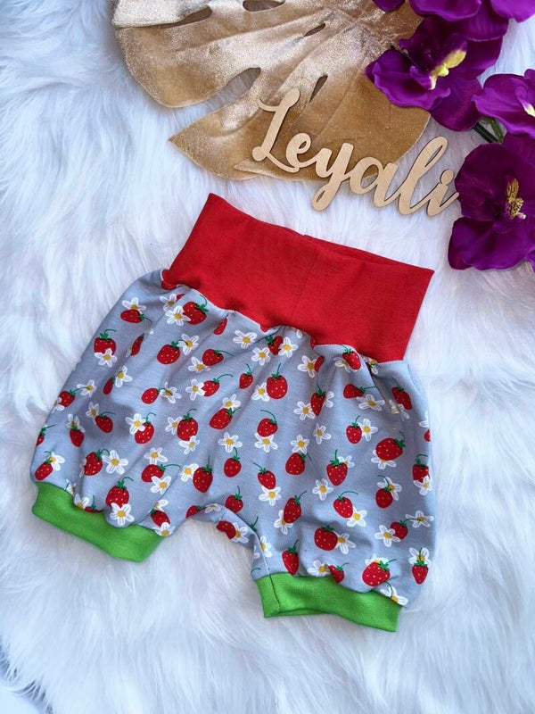 Erdbeeren mit Blüte 80/92