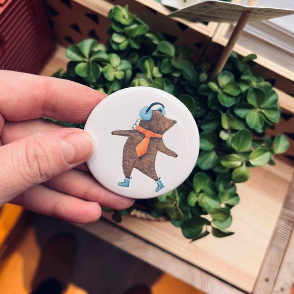 Magneet - beer met hoofdtelefoon (56mm)