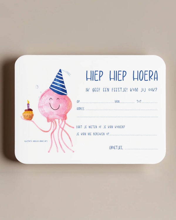 Uitnodiging verjaardagsfeest - kwal met cupcake