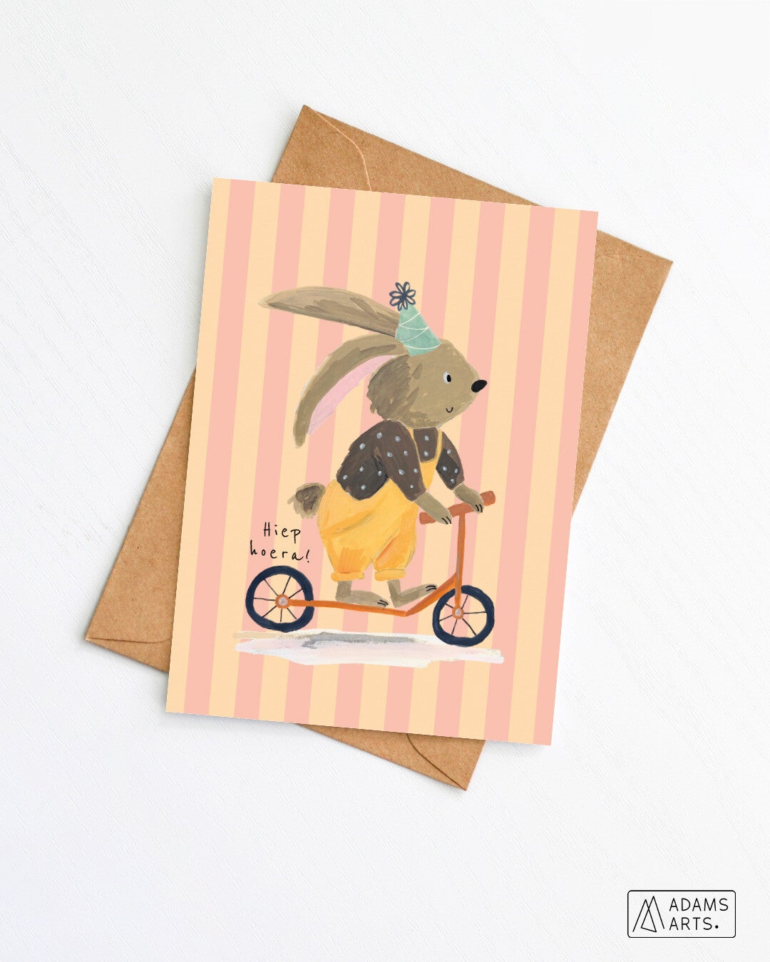 Verjaardagskaart // Hiep hoera - konijn op step