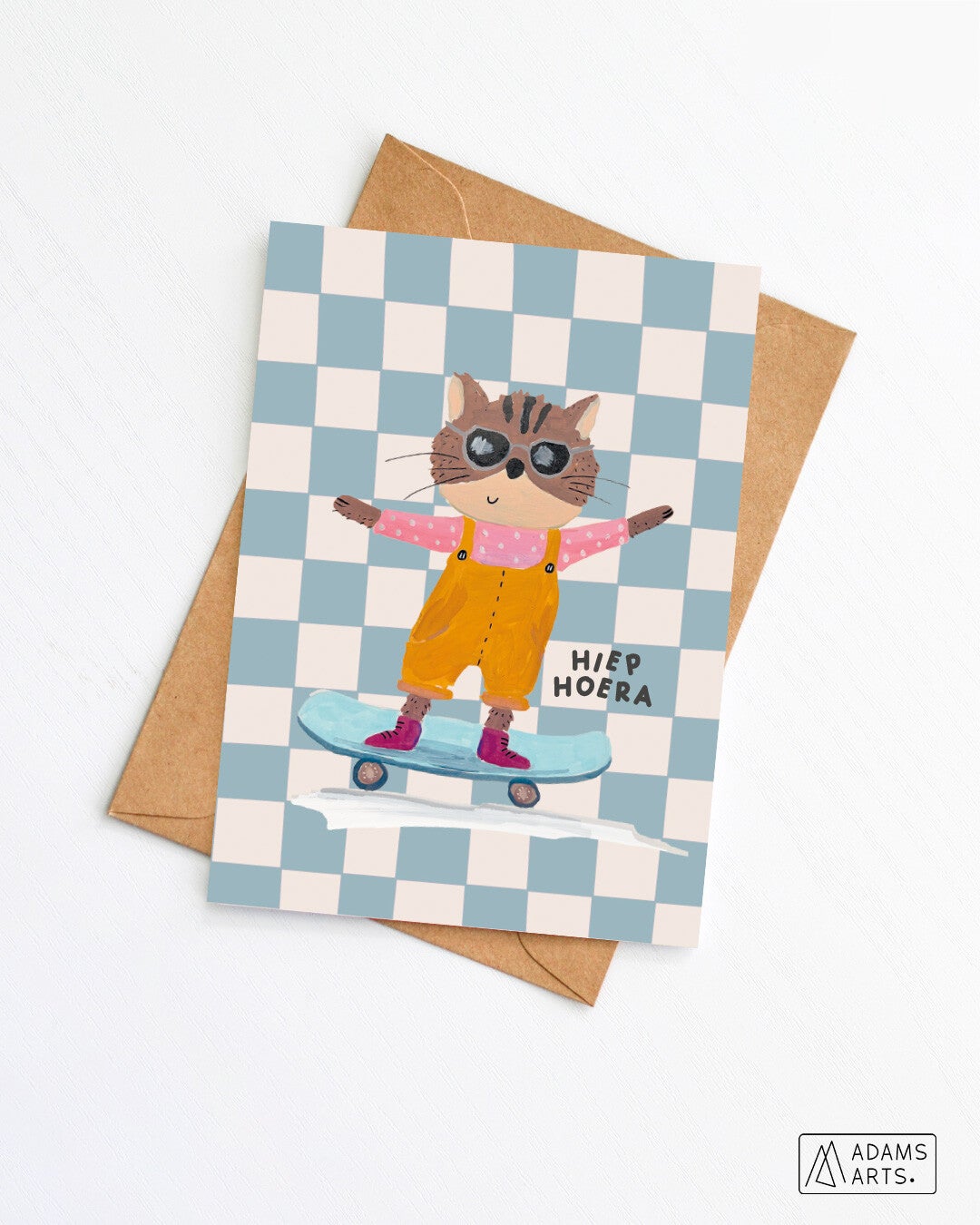 Verjaardagskaart // Hiep hoera - poes op skateboard