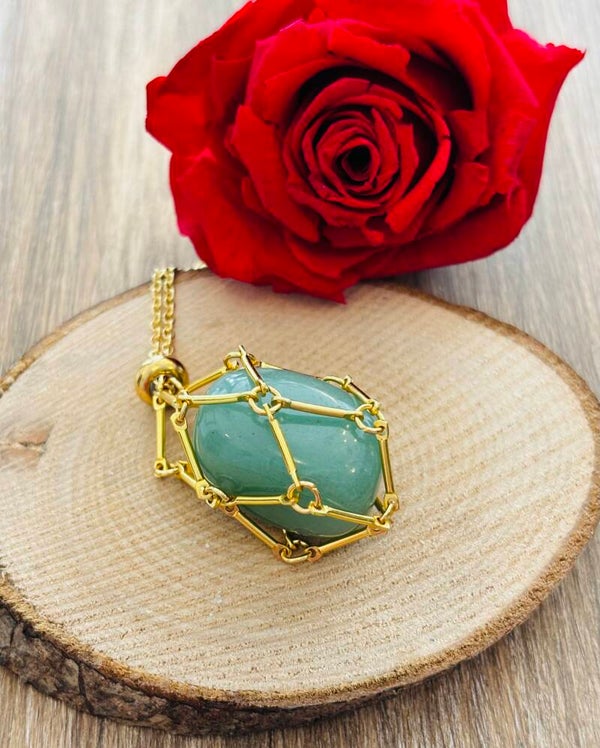 Collier porte pierre