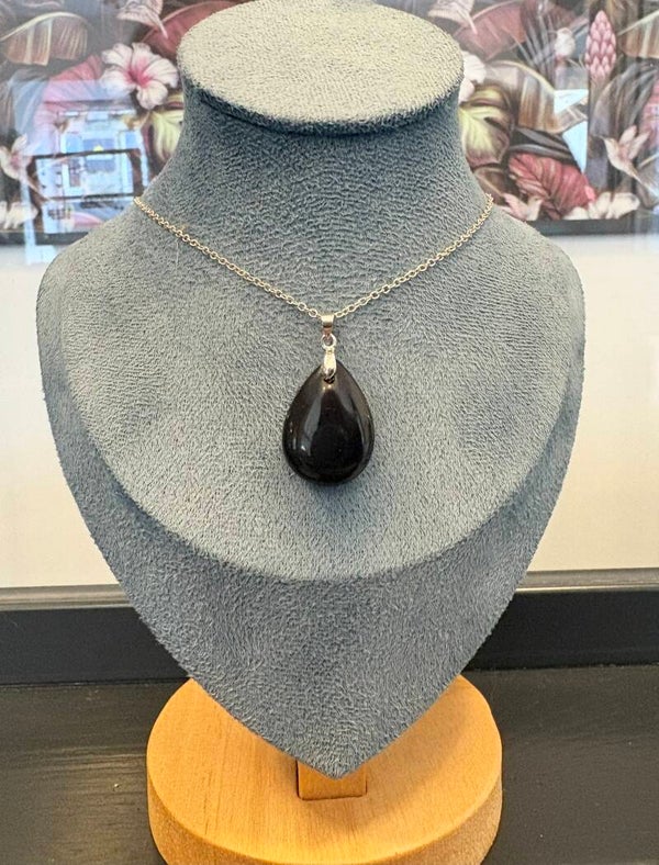 Collier Obsidienne noire goutte – Force & protection ancestrale