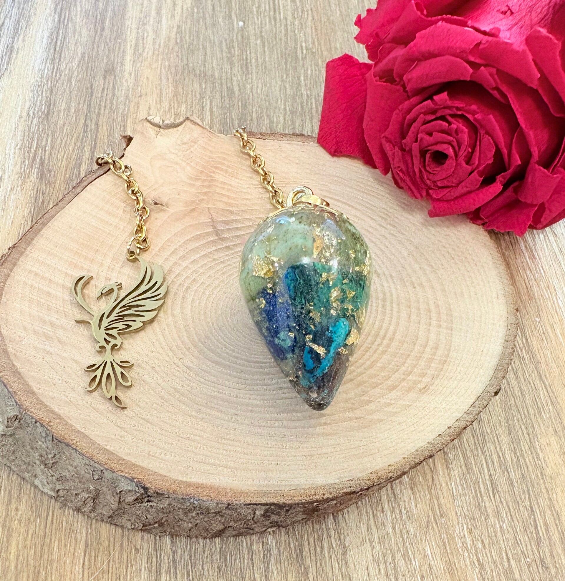 Pendule en Azurite – Chaîne dorée En argent