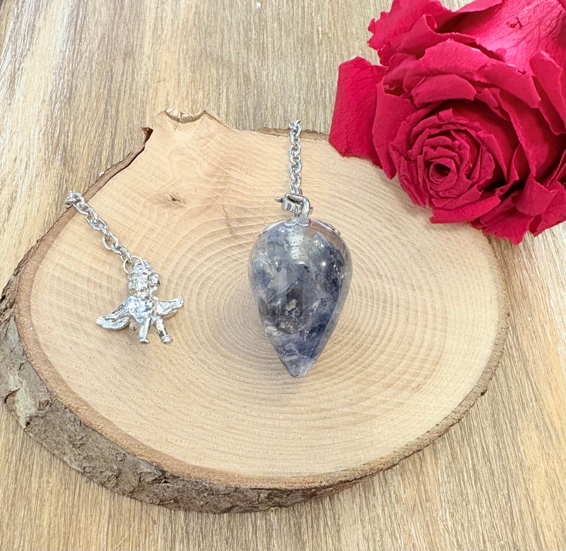 Pendule en Sodalite – Chaîne en Argent