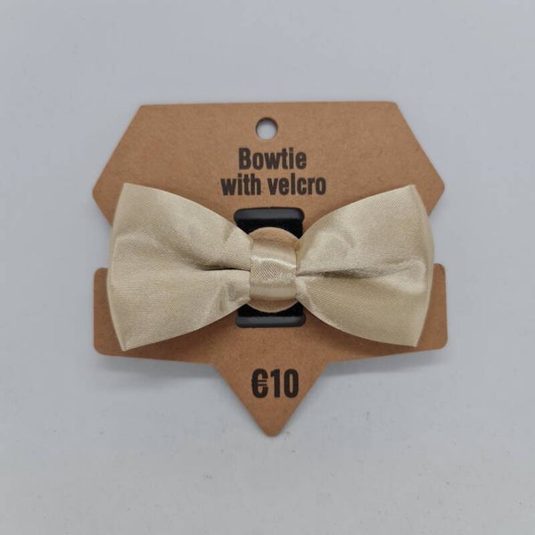 Strikje met velcro licht creme