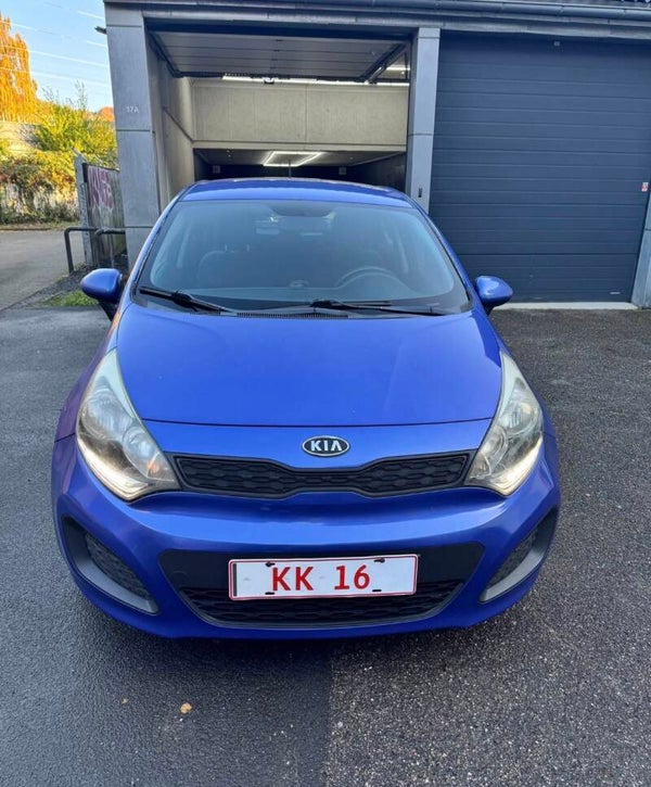 KIA RIO 1,4 CRDI 90 HK-DØRS-6gear