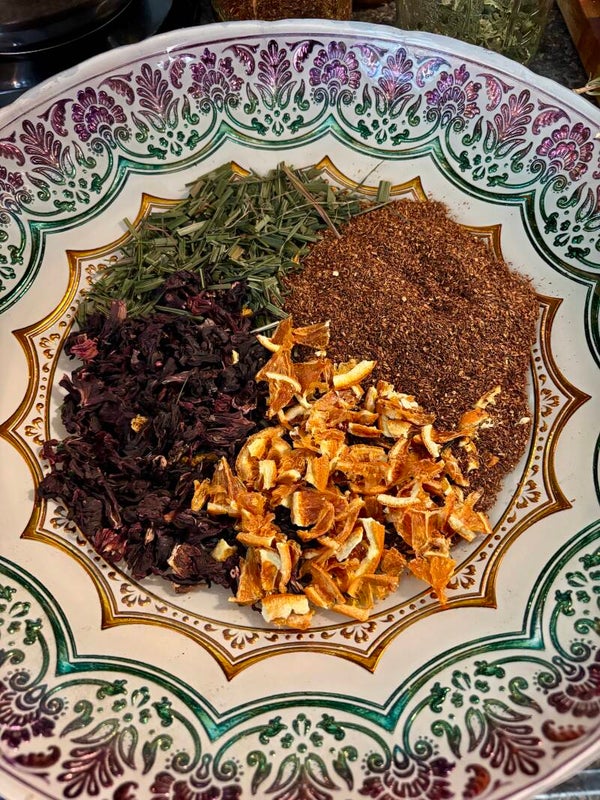 T’ing (Gullah for hot herbal infusion)