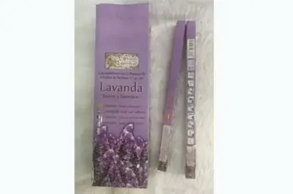INCIENSO LAVANDA (SUERTE Y BIENESTAR) KARMA 8 VARILLAS 11 G.