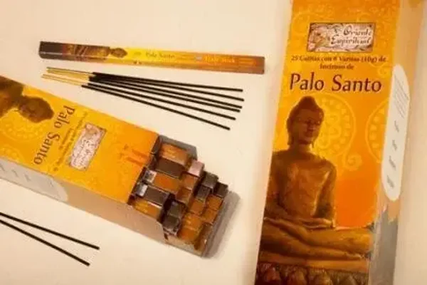 INCIENSO PALO SANTO (PURIFICACION Y LIMPIEZA) KARMA 8 VARILLAS 10 G.
