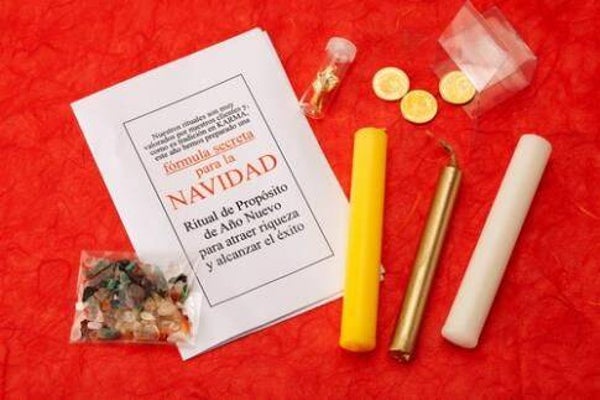 RITUAL DE PROPOSITO DE AÑO NUEVO PARA ATRAER RIQUEZA Y ALCANZAR EL EXITO