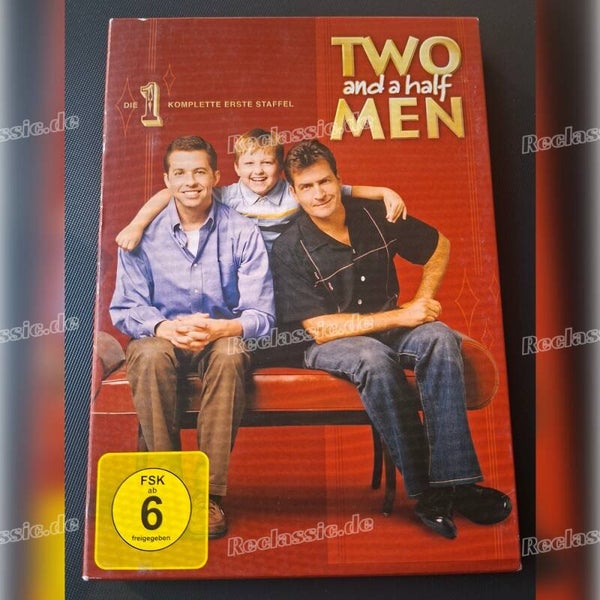 Two and a Half Men – Die komplette Staffel 1 (4-DVD-Boxset) – Der legendäre Serienstart