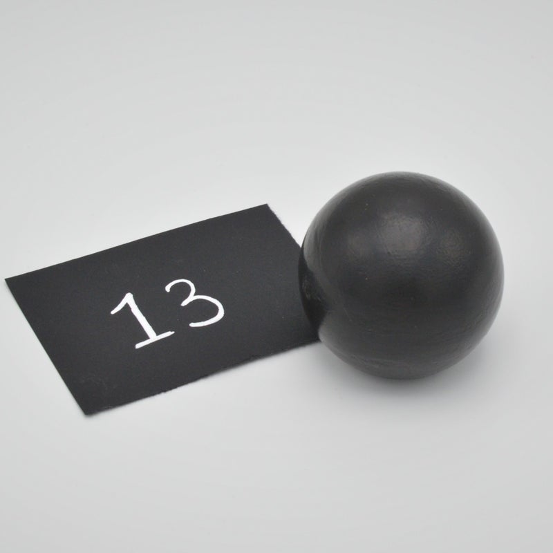 13. Sphere/big €50 + processing costs. Diameter: 5,0 cm