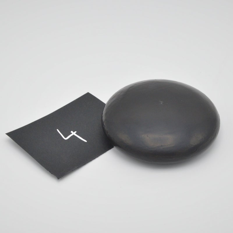 4: Round/medium €25/€45 + processing costs. 7,5 x 2,4 cm