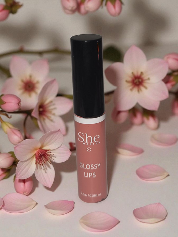 She Makeup tender lips