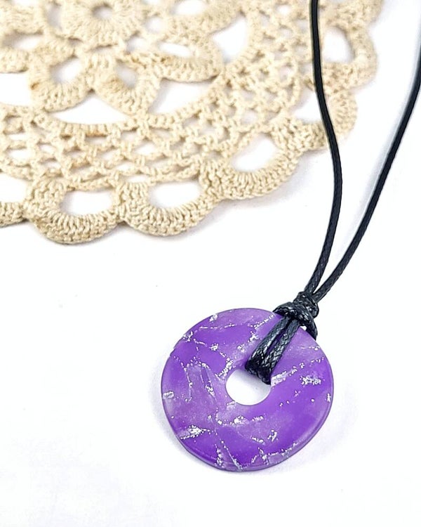 Collier avec pendentif donuts "améthyste"