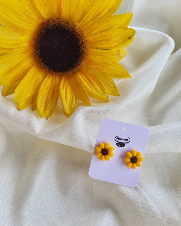 Clous d'oreilles puce tournesol