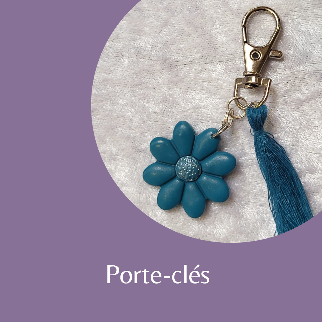 ​🌟 Succombez au charme de l'artisanat unique.  ​Bienvenue dans mon univers de Porte-clés faits main en argile polymère. D'une Légèreté absolue, chaque pièce est imaginée, modelée et assemblée sur boucles ou mousqueton en acier, avec passion dans mon atel