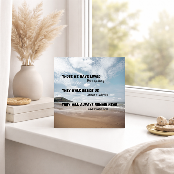 Condoleancekaart Those We Loved – Strand en Rotsen