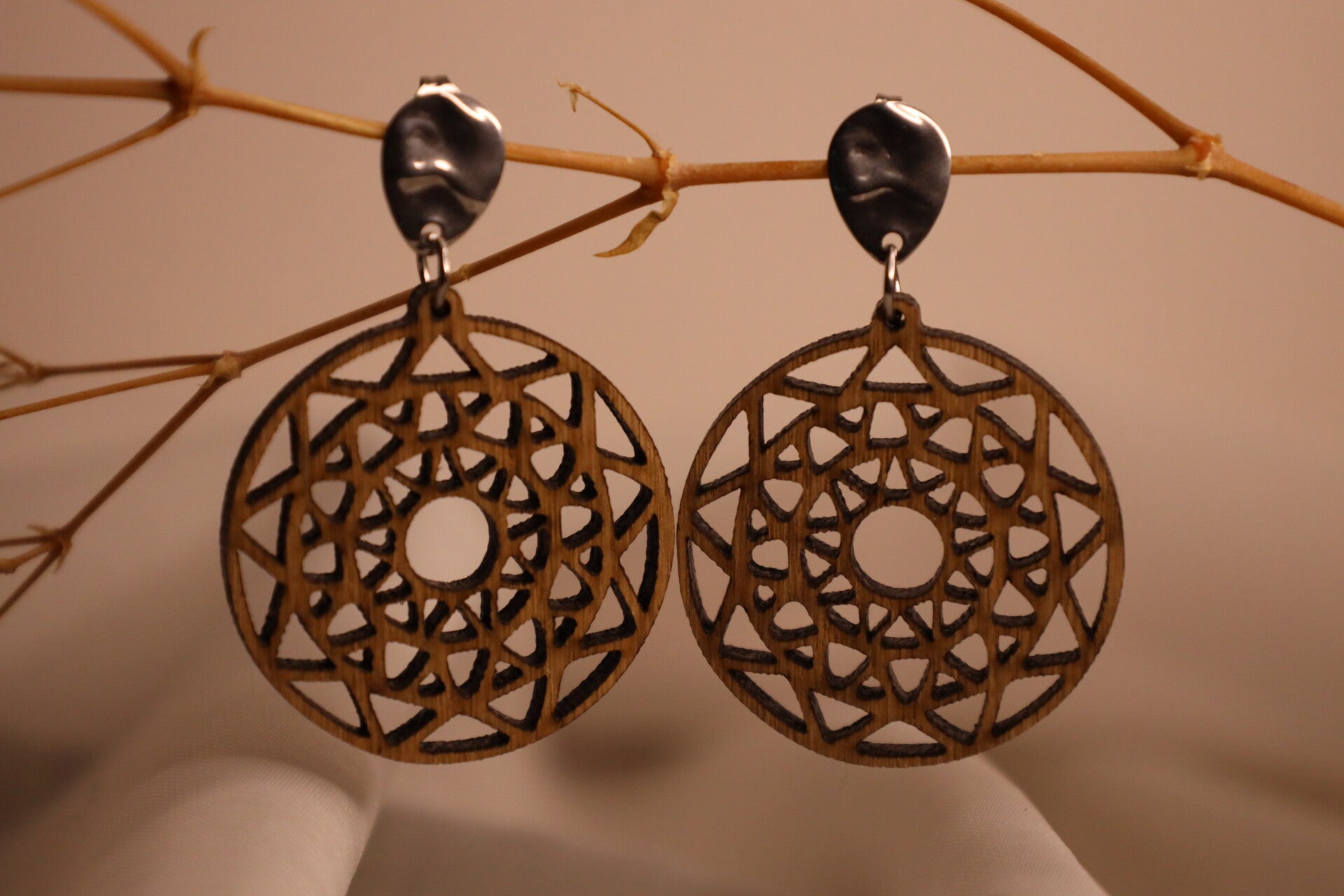 Vollholz-Ohrringe Mandala