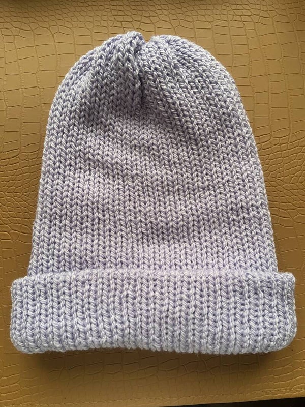 Bonnet femme tricoter à la main