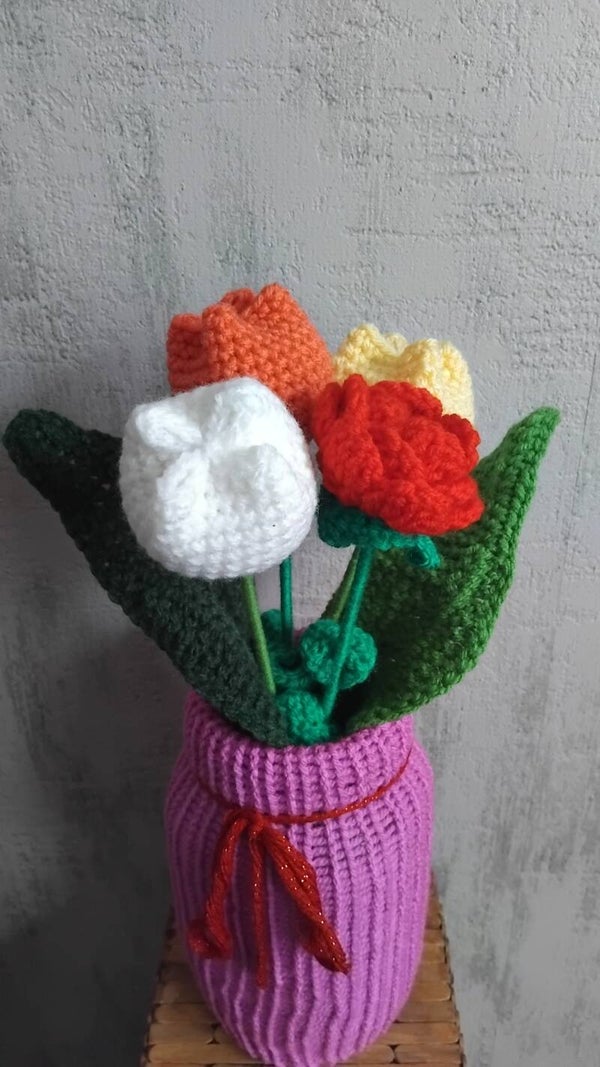 Bouquet de fleurs éternel au crochet création fait main