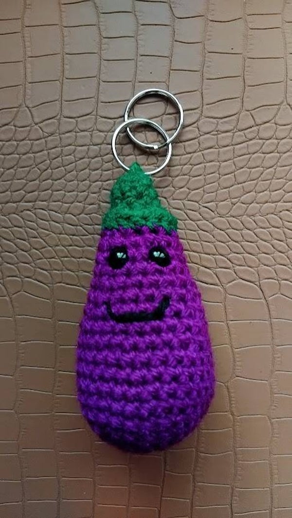 🍆 Porte-clé Aubergine au Crochet