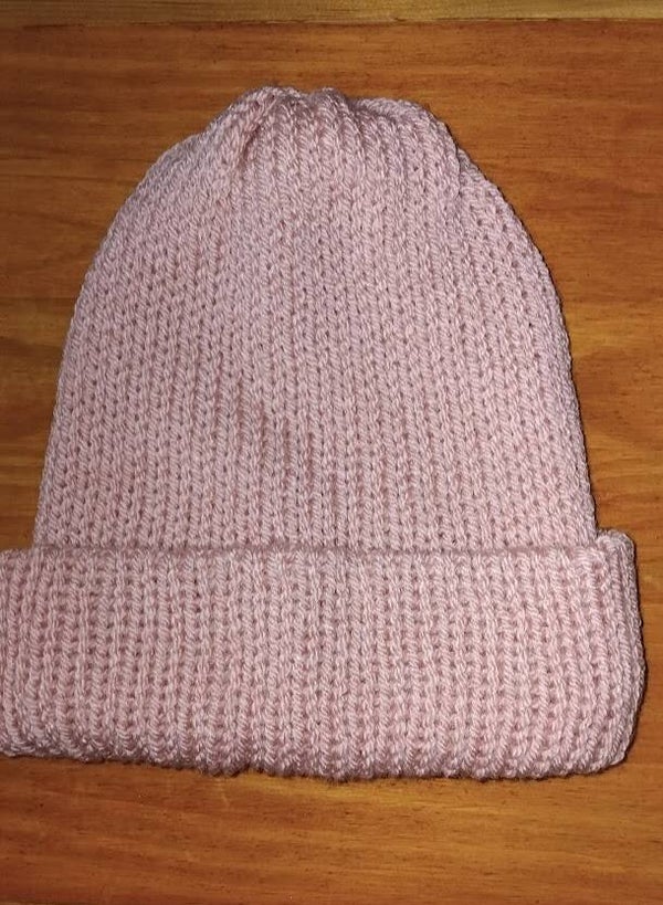 Bonnet en tricot fait main Rose Poudré — Taille 12 Ans / Ado