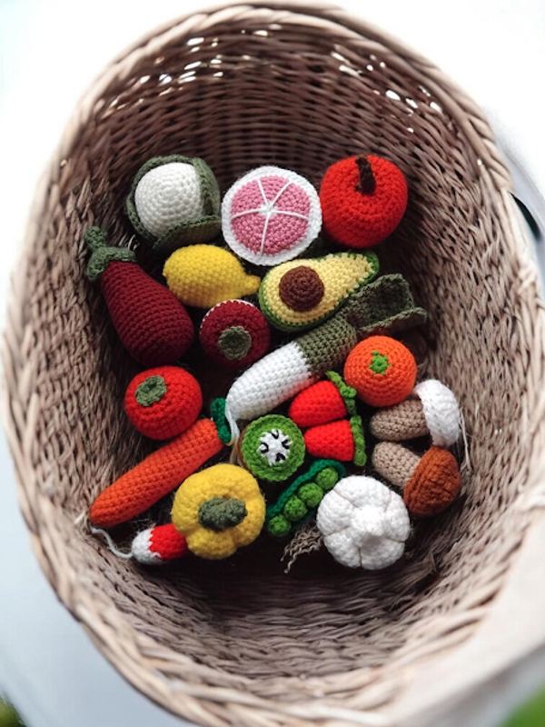 Grand lot de fruits et légumes au crochet faits main