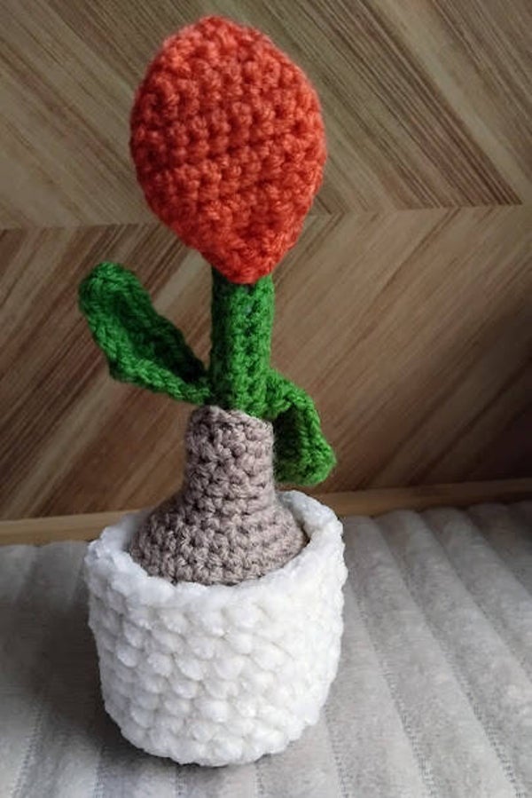 Tulipe 🌷 crochet avec son bulbe décoration fait main