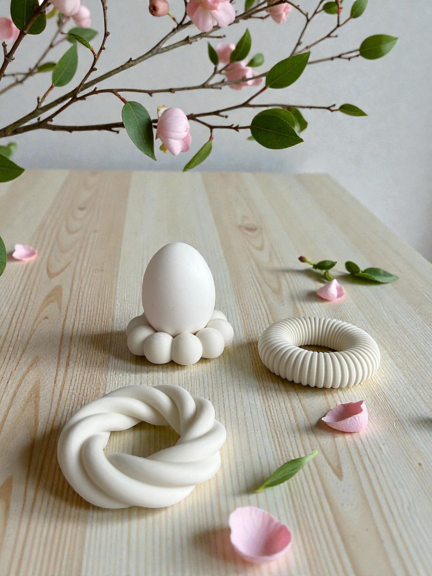 Moderne Paas decoratie, Set van 3 eierdopje, Eihouders