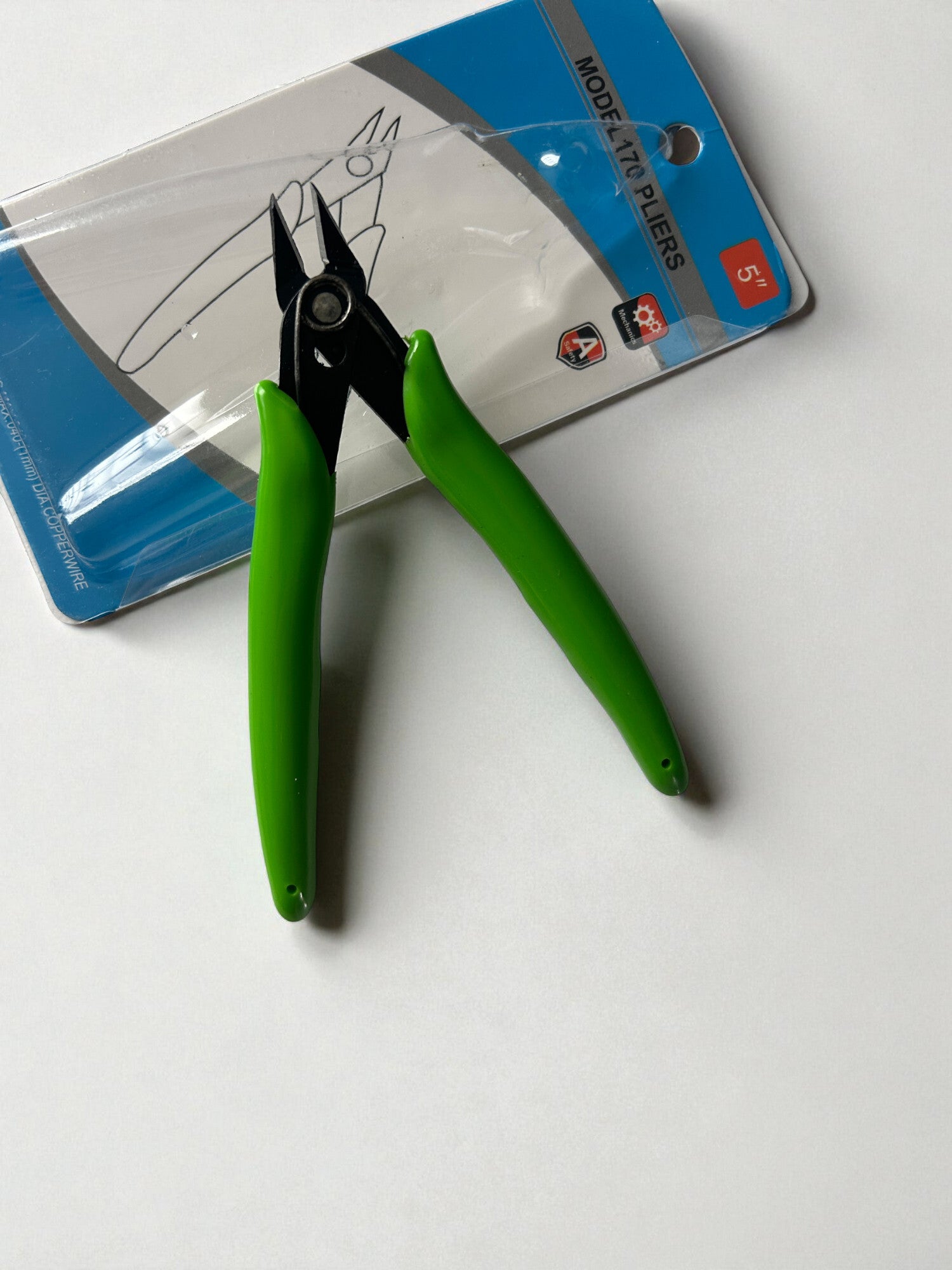 Universele multifunctionele draadkabelknippers, kniptang 3d