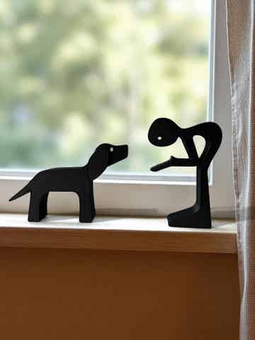 Minimalistisch beeld “Hond en zijn Baas” cadeau idee!