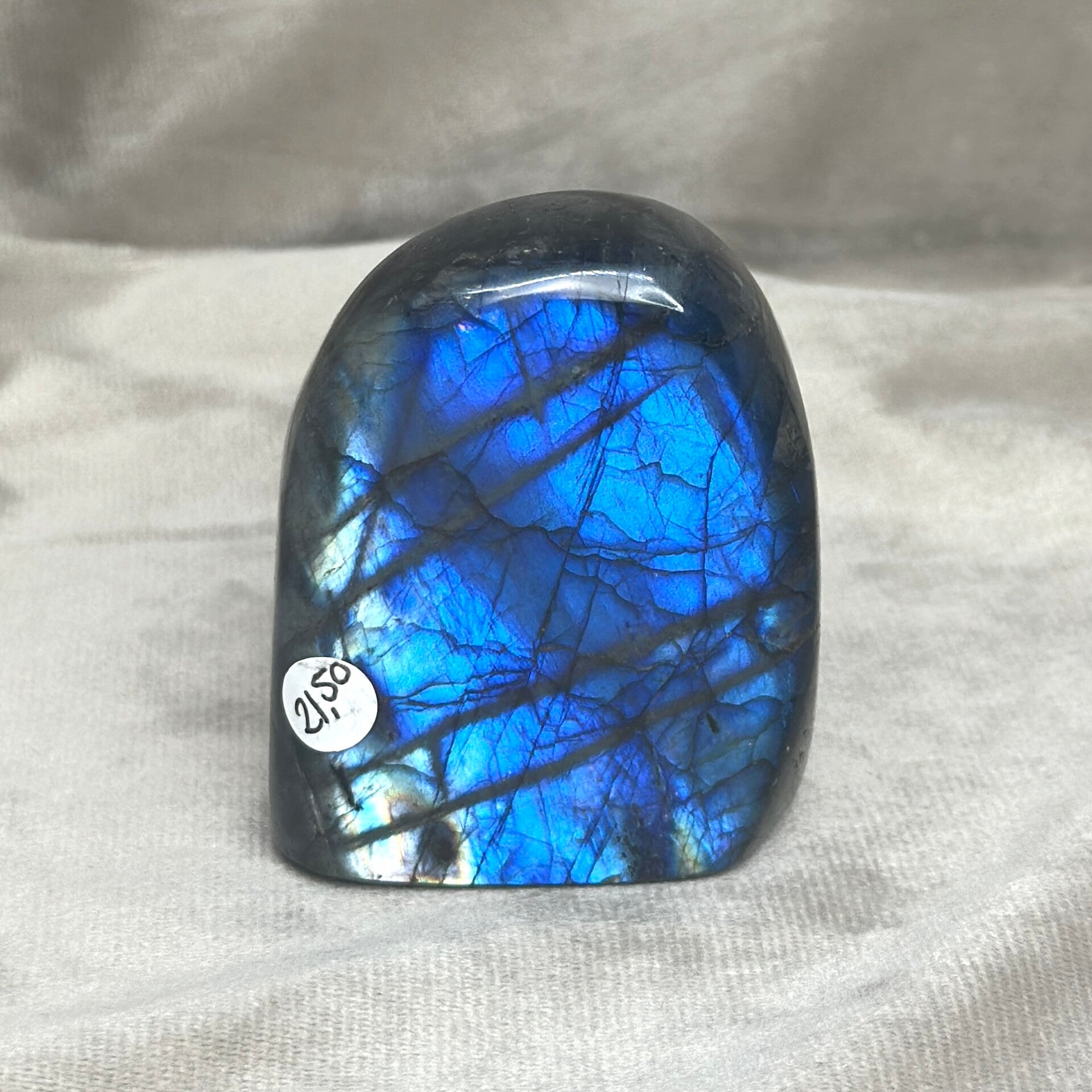 Labradoriet sculptuur