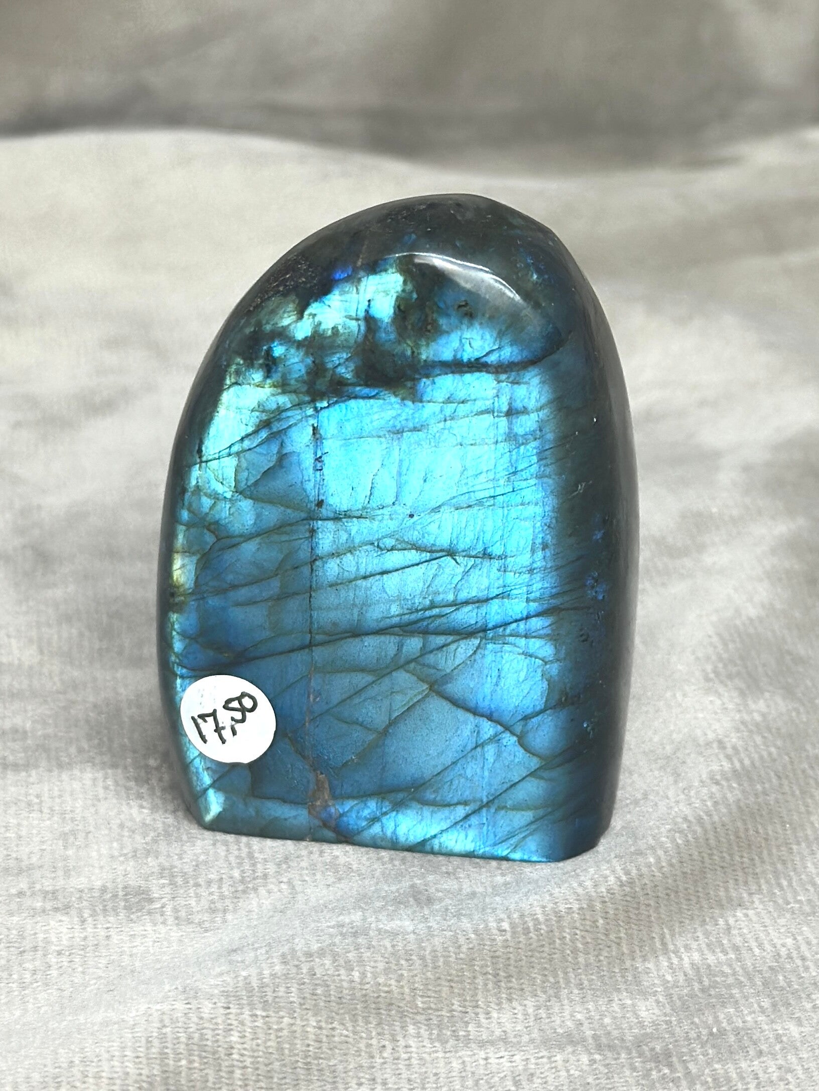 Labradoriet sculptuur