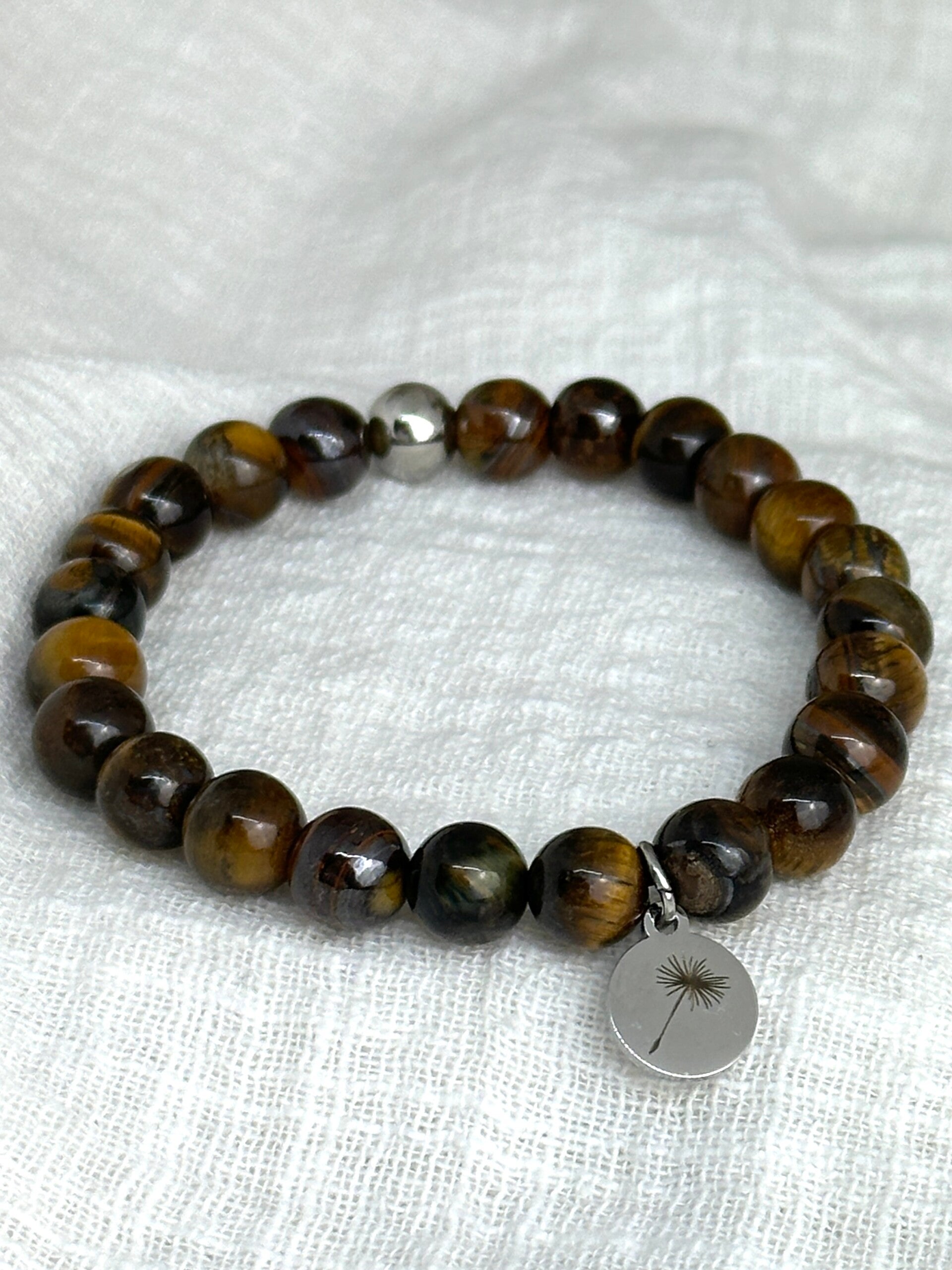 Rouwbandje Tijgeroog (8 mm) – rouw armbandje met bedel