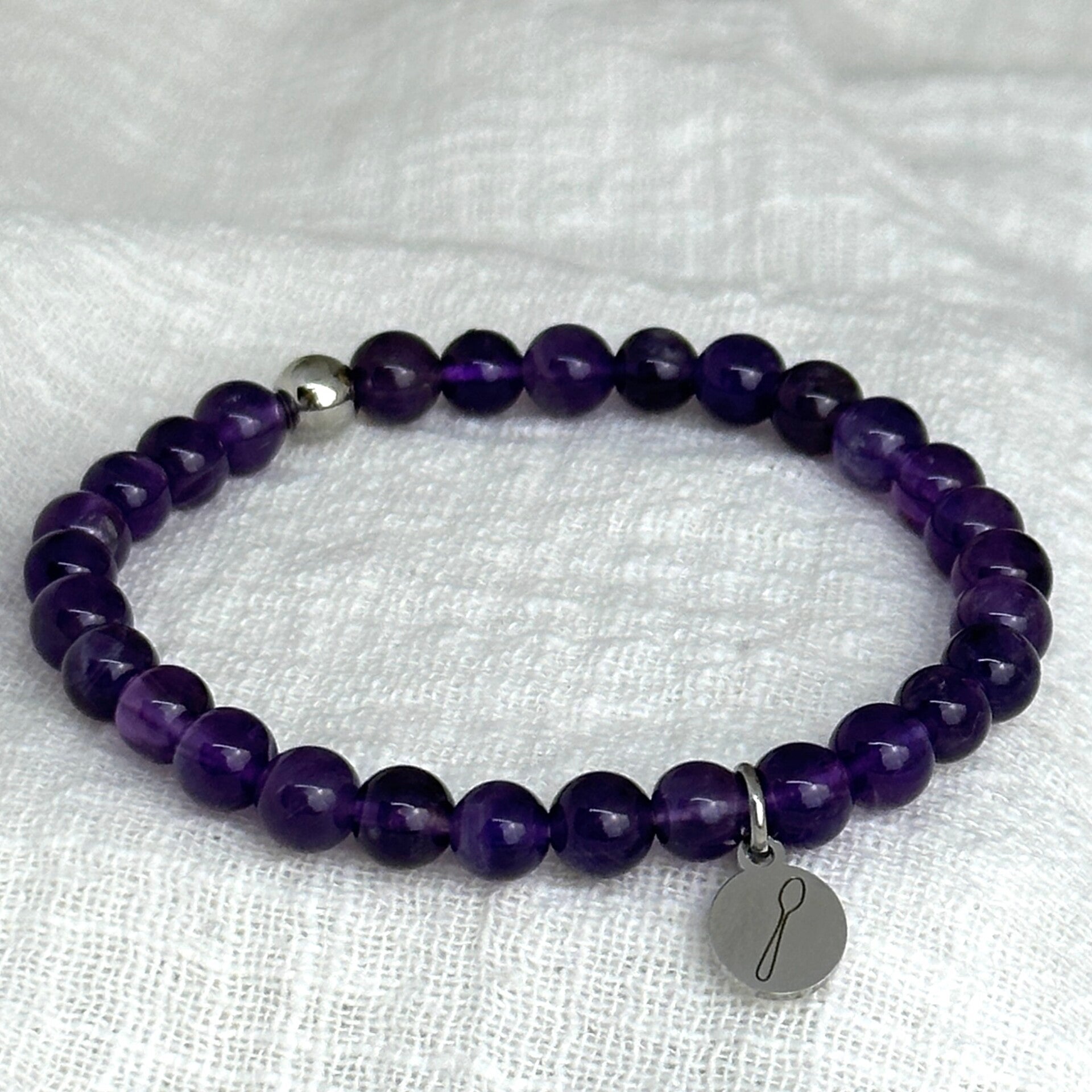 Spooniebandje Amethist (6 mm) – armbandje voor steun & herkenning